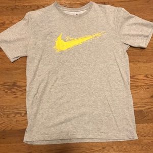 Nike T-shirt